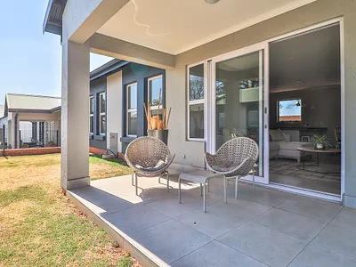 2 Bedroom Townhouse For Sale in Edenvale - w6K7.webp