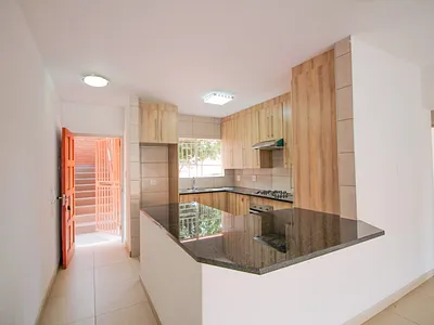3 Bedroom Townhouse To Rent in Alberton - 84XJ.webp