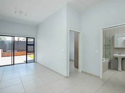 1 Bedroom Apartment For Sale in Johannesburg - JJNJ.webp