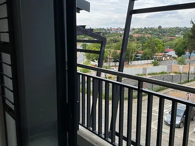 2 Bedroom Apartment To Rent in Midrand - img
