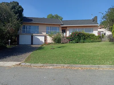 3 Bedroom House For Sale in Germiston - hlQv.webp