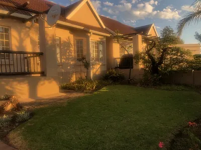 2 Bedroom Townhouse For Sale in Edenvale - EIww.webp