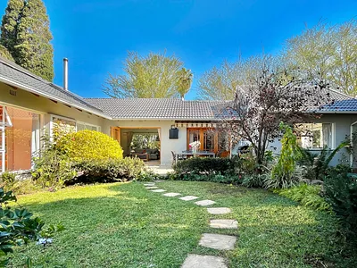 3 Bedroom House For Sale in Edenvale - n6EW.webp