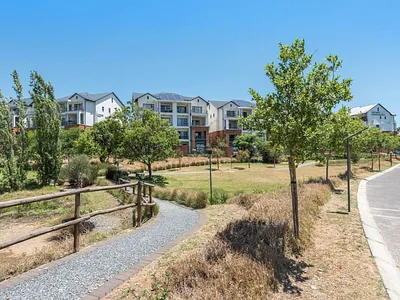 1 Bedroom Apartment For Sale in Sandton - nmID.webp