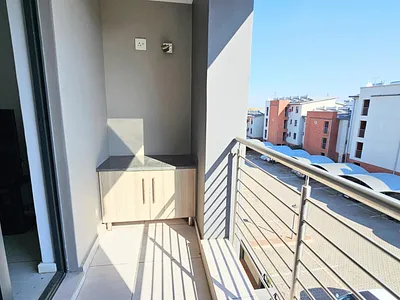 1 Bedroom Townhouse For Sale in Edenvale - SwIv.webp