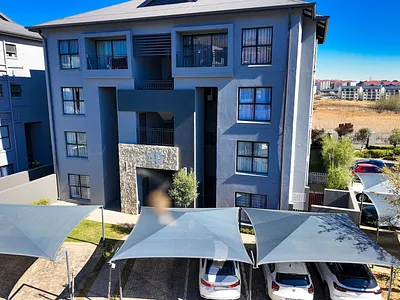 1 Bedroom Apartment For Sale in Edenvale - mr9c.webp