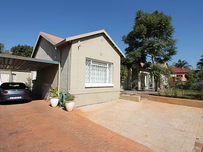3 Bedroom House To Rent in Edenvale - c92X.webp