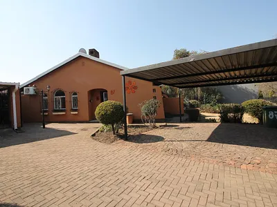 3 Bedroom House To Rent in Edenvale - BsxJ.webp