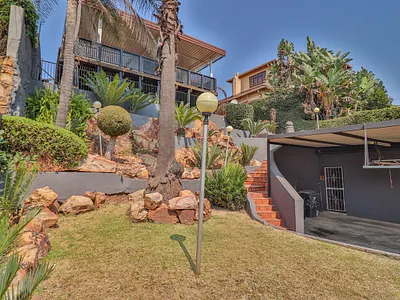 3 Bedroom House For Sale in Johannesburg - VERt.webp