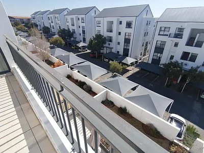 2 Bedroom Townhouse For Sale in Edenvale - SYu2.webp