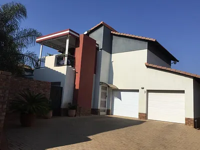 3 Bedroom House For Sale in Pretoria - qDdO.webp