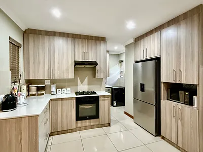 3 Bedroom Apartment To Rent in Witbank - GD9s.webp