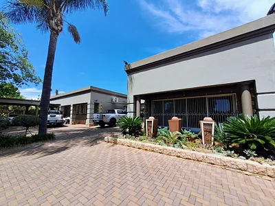 Commercial Property For Sale in Pretoria - W9xz.webp