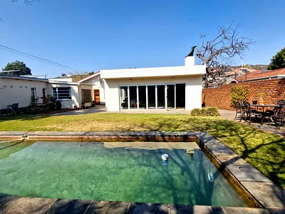 3 Bedroom House For Sale in Pretoria - 7dYB.webp