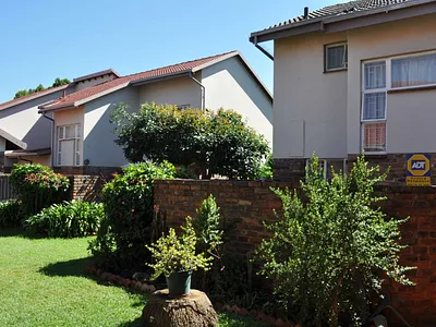 3 Bedroom Apartment For Sale in Pretoria - img