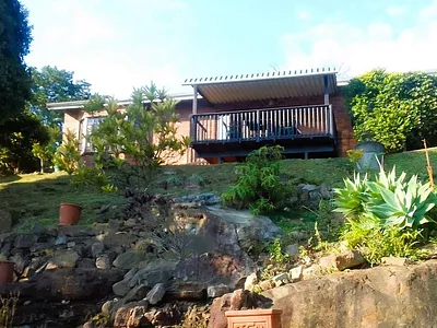 2 Bedroom Townhouse For Sale in Manaba Beach, Margate - DmQB.webp