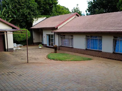 3 Bedroom House For Sale in Pretoria - img