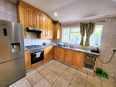 4 Bedroom House For Sale in Pretoria - YEOr.webp