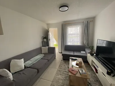 2 Bedroom Apartment To Rent in Cape Town - img