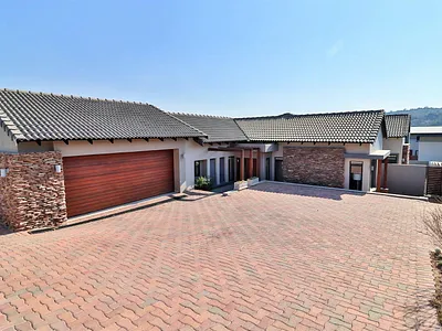 4 Bedroom House To Rent in Nelspruit - ieQt.webp