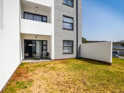 2 Bedroom Apartment For Sale in Nelspruit - PzHM.webp