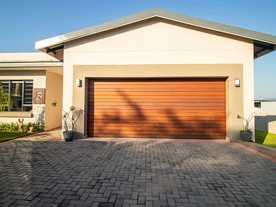 4 Bedroom House For Sale in Nelspruit - YIc5.webp