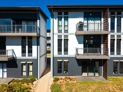 2 Bedroom Apartment For Sale in Nelspruit - OhHG.webp