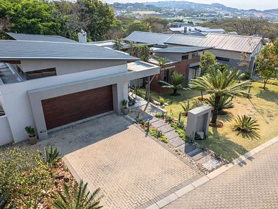 4 Bedroom House For Sale in Nelspruit - EJYn.webp