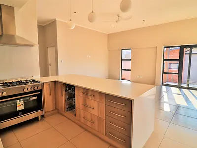 3 Bedroom House To Rent in Nelspruit - 5pL6.webp