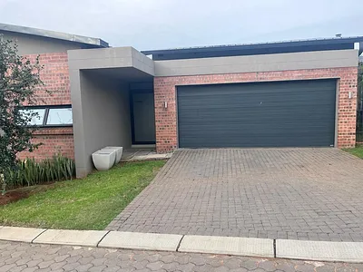 3 Bedroom House To Rent in Nelspruit - 2OU2.webp