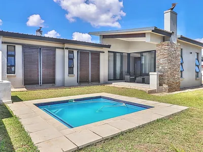 2 Bedroom House For Sale in Nelspruit - aZ8F.webp