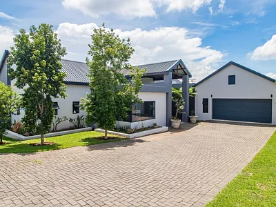 4 Bedroom House For Sale in Nelspruit - 97pd.webp