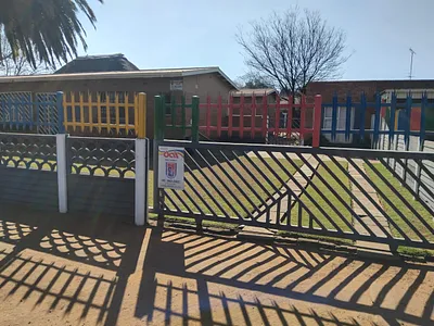 3 Bedroom House For Sale in Vanderbijlpark - img