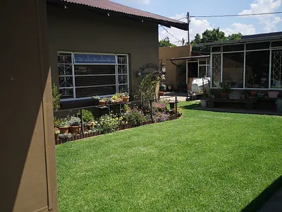 3 Bedroom House For Sale in Vereeniging - IzxI.webp