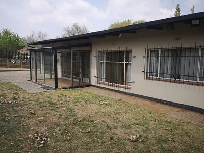 3 Bedroom House For Sale in Rothdene, Meyerton - GeyH.webp