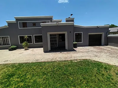 4 Bedroom House For Sale in Vanderbijlpark - img