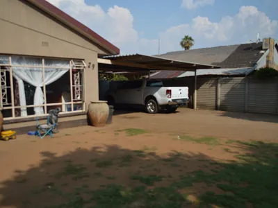 3 Bedroom House For Sale in Vereeniging - img