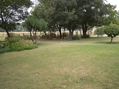 2 Bedroom Apartment To Rent in Meyerton - fB0w.webp