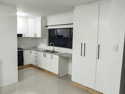 2 Bedroom Apartment To Rent in Durban - ojmq.webp