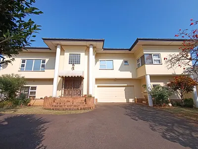 5 Bedroom House For Sale in Umhlanga - 5B8b.webp