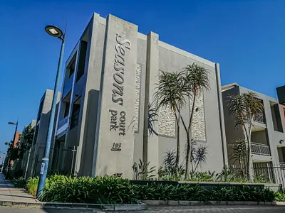 2 Bedroom Apartment To Rent in Umhlanga - y01k.webp