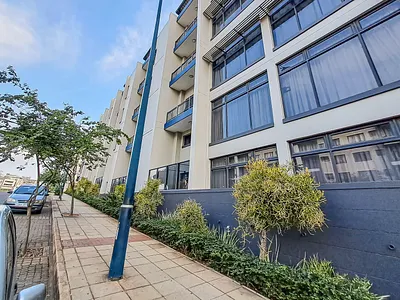 2 Bedroom Apartment To Rent in Umhlanga - qDiG.webp