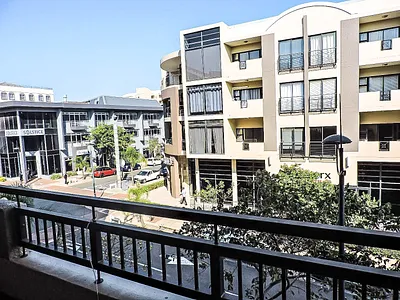 2 Bedroom Apartment To Rent in Umhlanga - ETox.webp