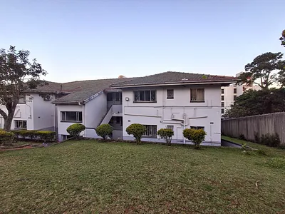 4 Bedroom Apartment For Sale in Durban - yUln.webp