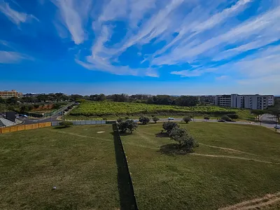 2 Bedroom Apartment To Rent in Umhlanga - X1WE.webp