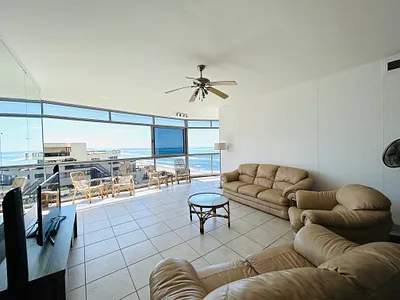 3 Bedroom Apartment To Rent in Umhlanga - img