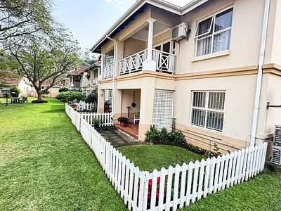 2 Bedroom Apartment To Rent in Durban North - VRoC.webp