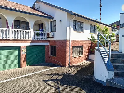 5 Bedroom House For Sale in Durban - psu9.webp