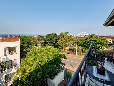 2 Bedroom Apartment For Sale in Durban - ibhP.webp