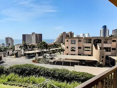 2 Bedroom Apartment To Rent in Umhlanga - 9SCc.webp